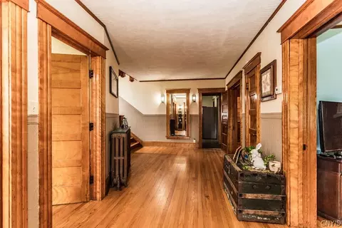 332 Main St, Oneida, NY 13421 photo 4