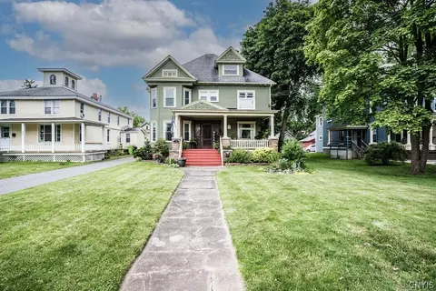 332 Main St, Oneida, NY 13421