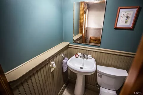 332 Main St, Oneida, NY 13421 photo 22