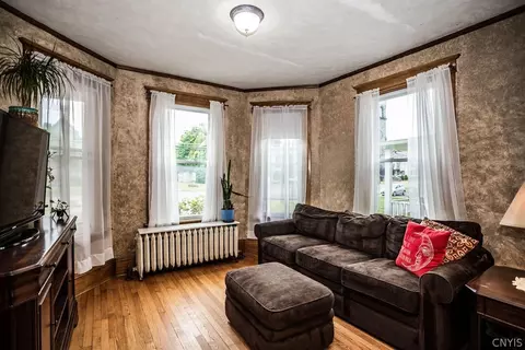 332 Main St, Oneida, NY 13421 photo 7