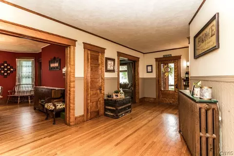 332 Main St, Oneida, NY 13421 photo 5