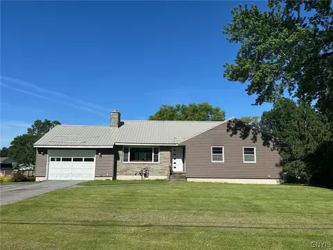 403 High St, Lenox, NY 13032