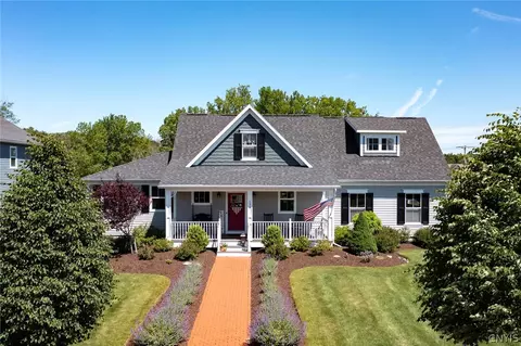 130 Ochard Rd, Skaneateles, NY 13152