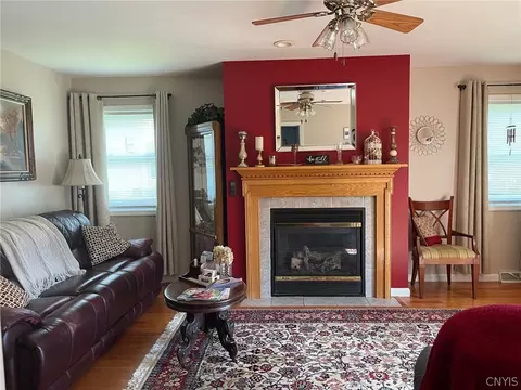 233 Coe Ave, Oneida, NY 13421 photo 20