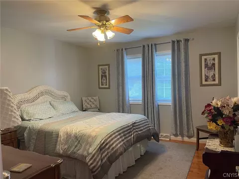 233 Coe Ave, Oneida, NY 13421 photo 22