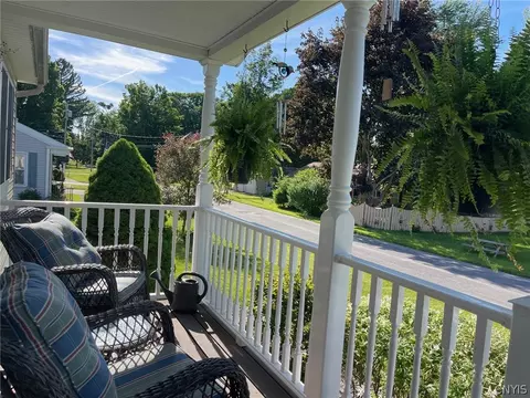 233 Coe Ave, Oneida, NY 13421 photo 2