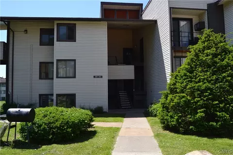 392 Village Blvd N, Van Buren, NY 13027
