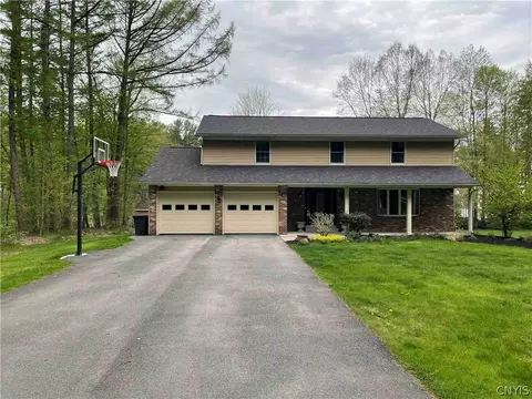 8692 Teugega Point Rd, Rome, NY 13440