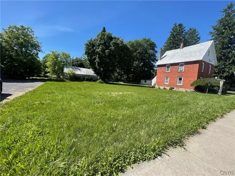173 Madison St, Augusta, NY 13425