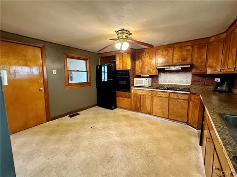 8 Warren St, German Flatts, NY 13407 photo 8