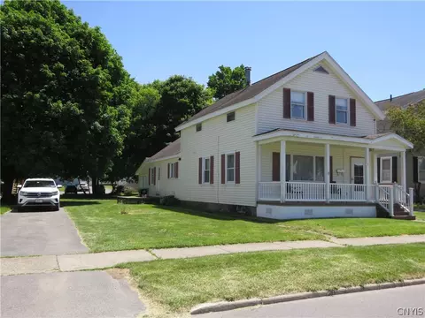 9 Walnut St, German Flatts, NY 13407 photo 3
