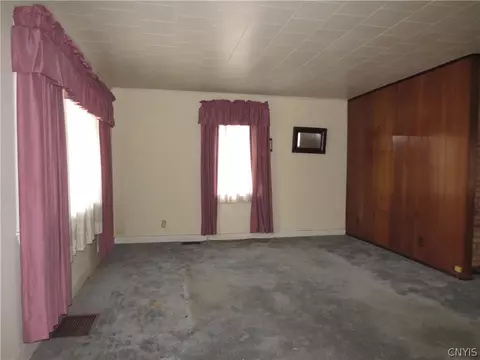 9 Walnut St, German Flatts, NY 13407 photo 8