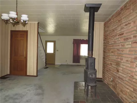 9 Walnut St, German Flatts, NY 13407 photo 14