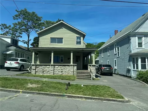 502 Carbon St, Syracuse, NY 13208
