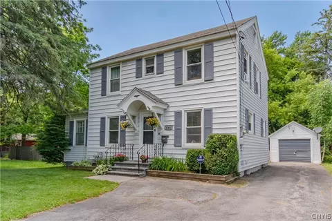664 S Hamilton St, Watertown, NY 13601