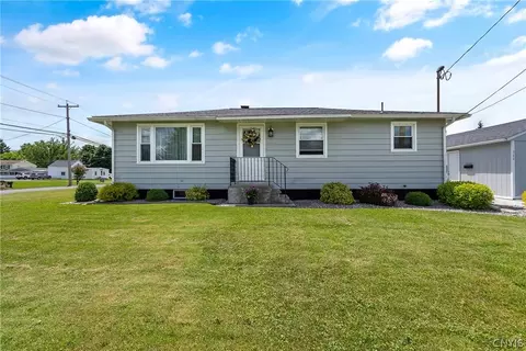 344 Beach Rd, Geddes, NY 13209