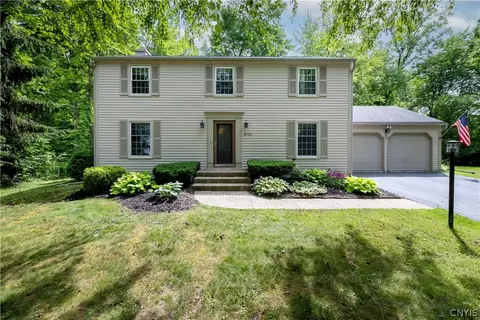 8756 Blue Heron Cir, Lysander, NY 13027