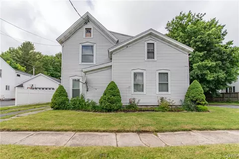 335 Brainard St, Watertown, NY 13601