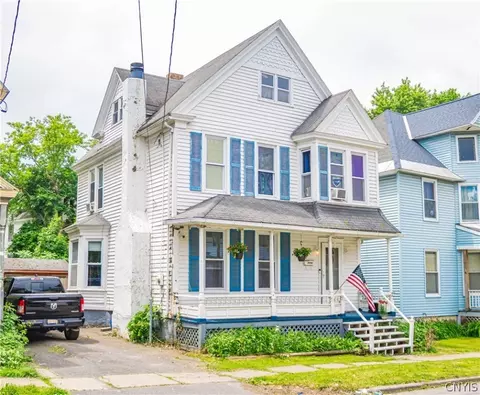 11 Sherman Pl, Utica, NY 13502