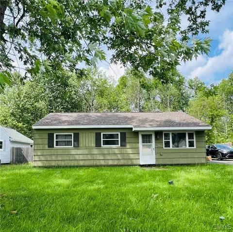 7855 Pegler Blvd, Bridgeport, NY 13030