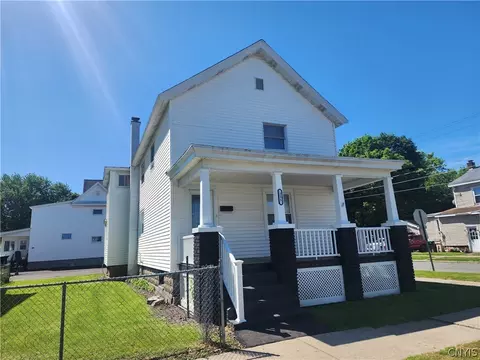235 W Smith St, Herkimer, NY 13350