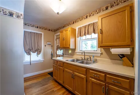 320 Expense St, Rome, NY 13440 photo 6