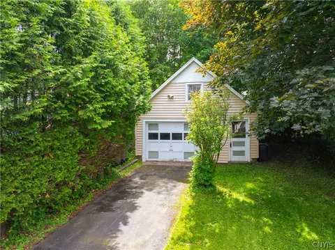 320 Expense St, Rome, NY 13440 photo 2