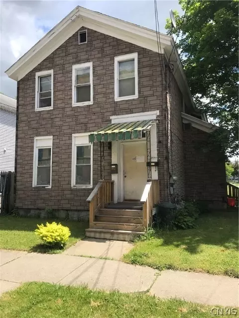 1415 Elm St, Utica, NY 13501