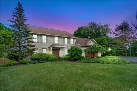 7398 Highbridge Ter, Fayetteville, NY 13066