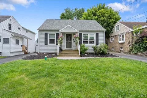 108 Wilmont Rd, Syracuse, NY 13219