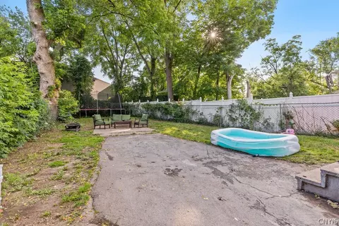 140 E Bissell St, Syracuse, NY 13207 photo 21