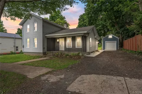 617 Seneca St, Fulton, NY 13069
