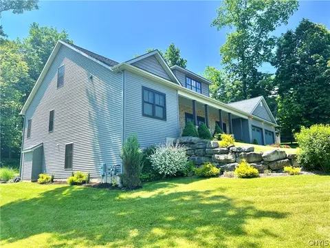 104 Schuyler Dr, Sullivan, NY 13037 photo 2