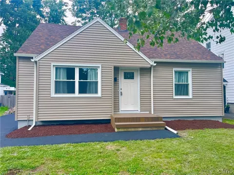 608 5th St, Salina, NY 13088