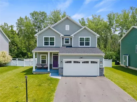 136 Giddings, Lysander, NY 13027