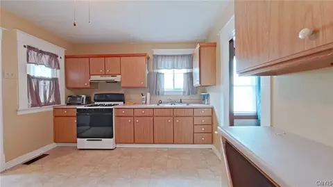 238 E Main St, German Flatts, NY 13357 photo 11