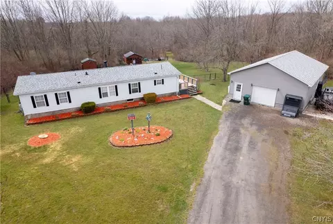 35 Sage Creek Rd, Mexico, NY 13114