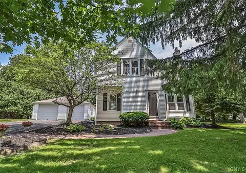 8347 Cazenovia Rd, Manlius, NY 13104