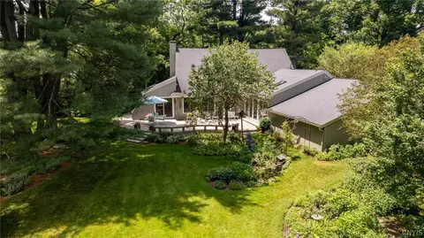 6 Chenango St #2, Cazenovia, NY 13035
