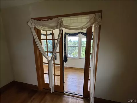 127 Spring St, Syracuse, NY 13208 photo 19
