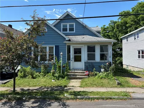 127 Spring St, Syracuse, NY 13208 photo 2