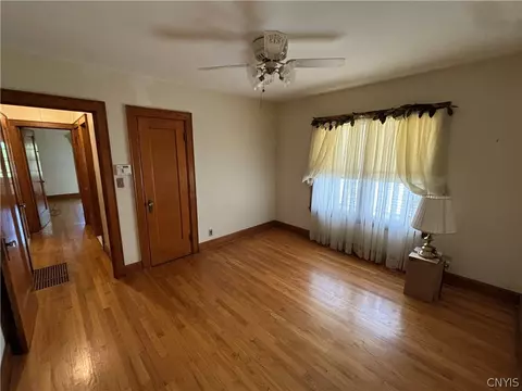 127 Spring St, Syracuse, NY 13208 photo 16