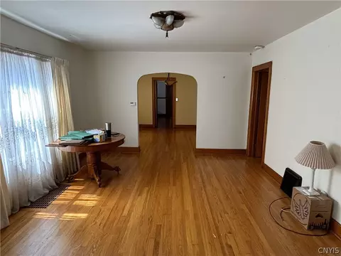 127 Spring St, Syracuse, NY 13208 photo 4