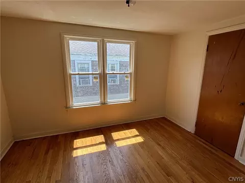 127 Spring St, Syracuse, NY 13208 photo 17