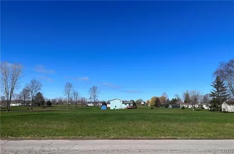 lot Apt 3 Glencove Dr, Oswego, NY 13126