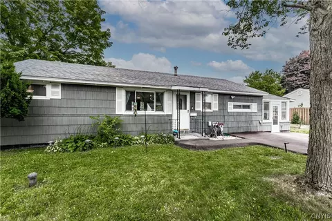 101 Bender Ave, Salina, NY 13211