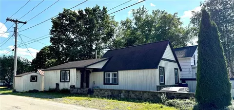 101 2nd St, Bolivar, NY 14715