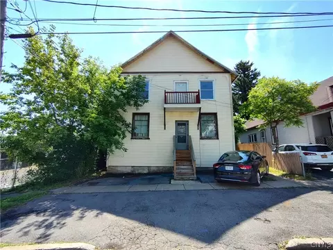 501 Niagara St, Utica, NY 13501