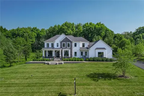 2035 Limber Pine Cir, Manlius, NY 13104