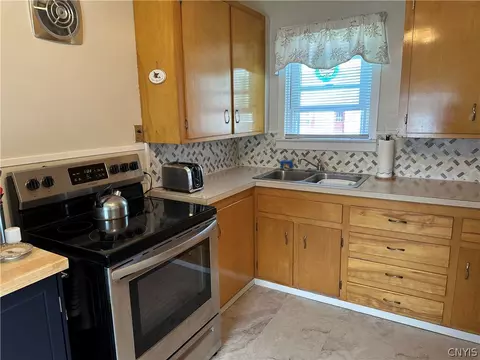 79 4th St, German Flatts, NY 13357 photo 16